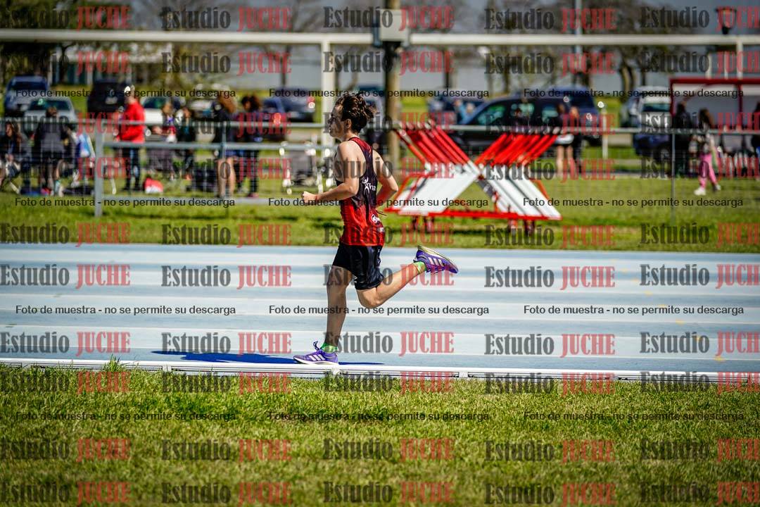 Fotos de los 600 m llanos de varones