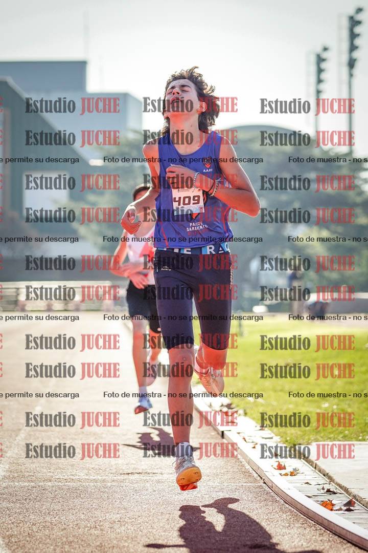 Fotos de los 2400 m de varones