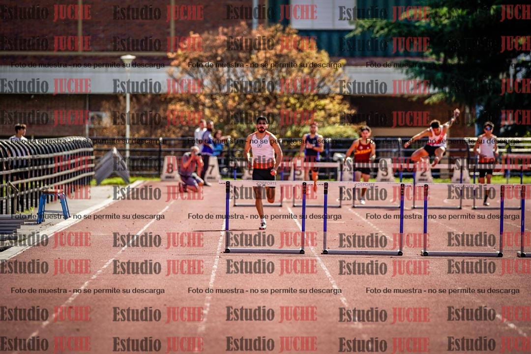 Fotos de los 400 m con vallas de varones