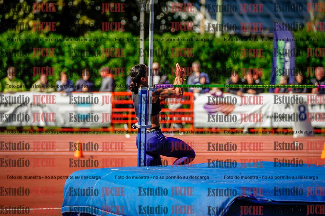 Fotos del salto en alto de mujeres - hepta 2