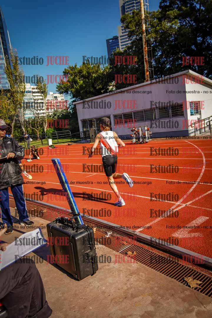 Fotos de los 2400 m de varones