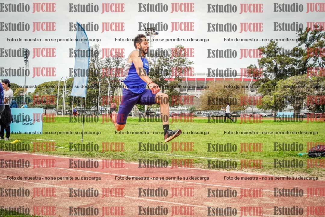 Fotos del salto triple de varones