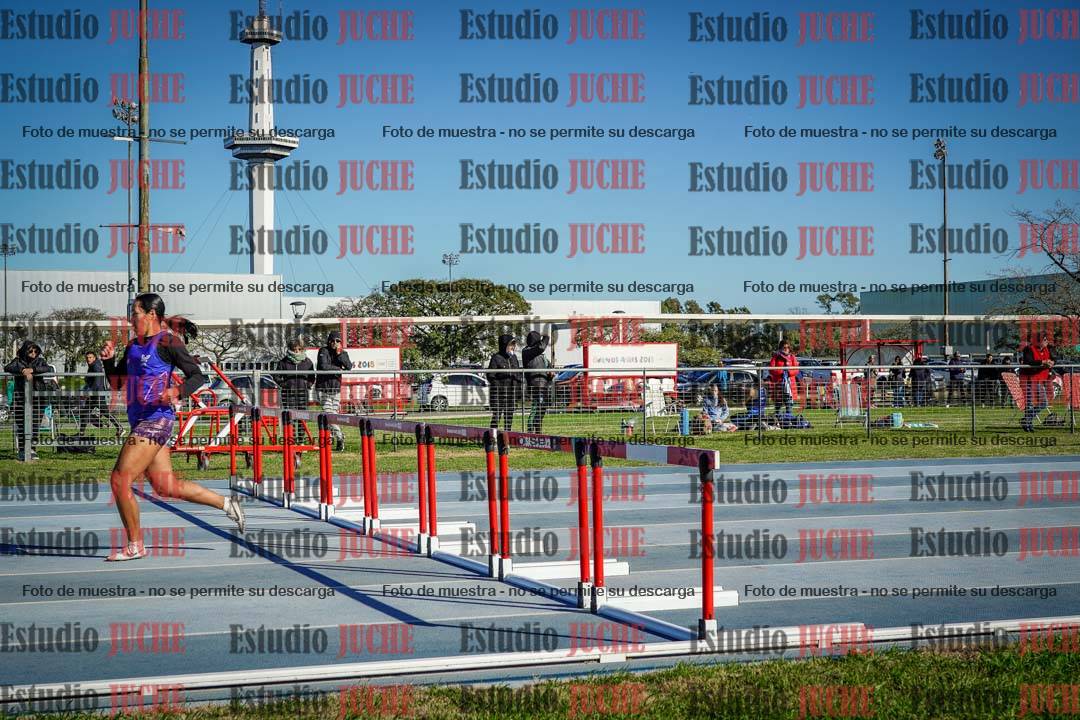 Fotos de los 400 m con vallas de mujeres