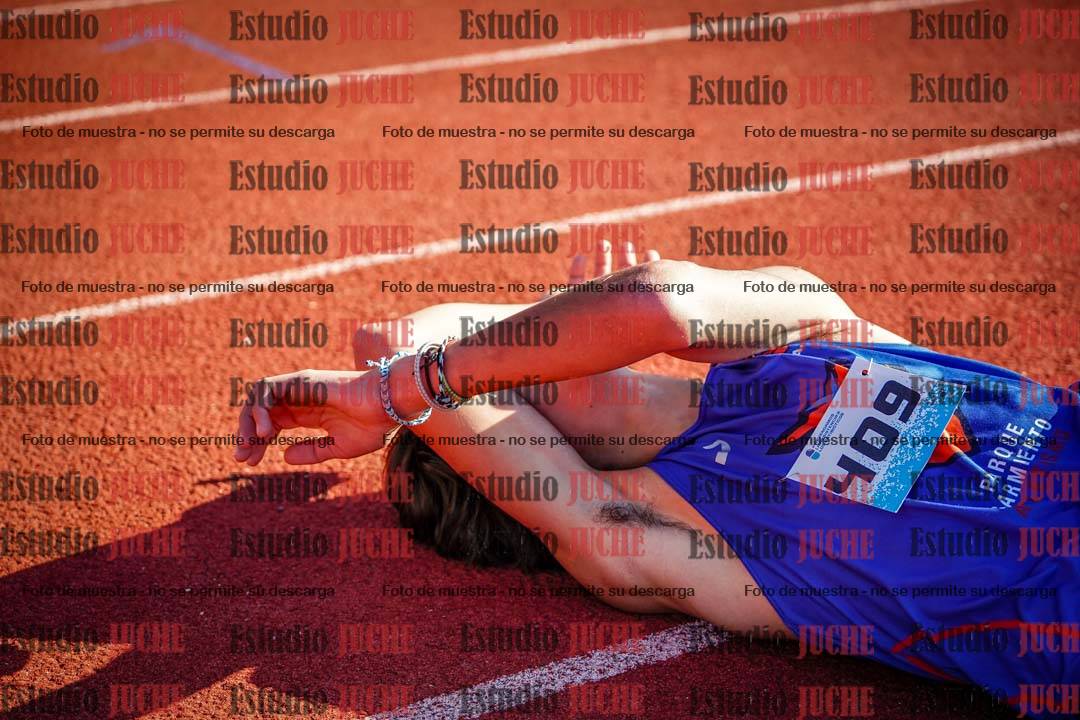 Fotos de los 2400 m de varones
