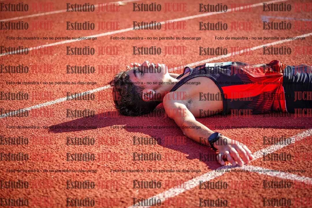 Fotos de los 2400 m de varones