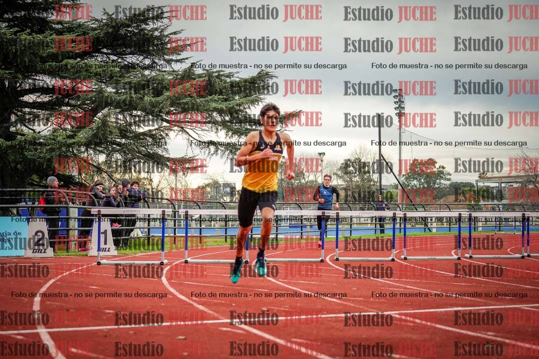 Fotos de los 400 m con vallas de varones