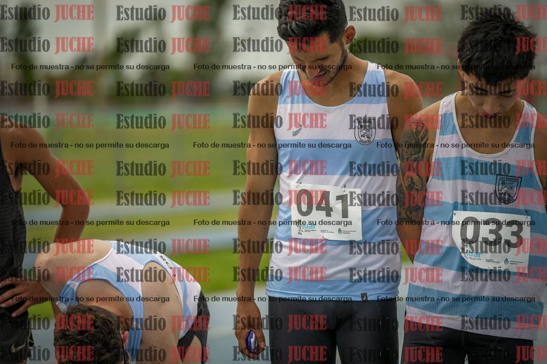 Fotos de los 1000 m llanos de varones