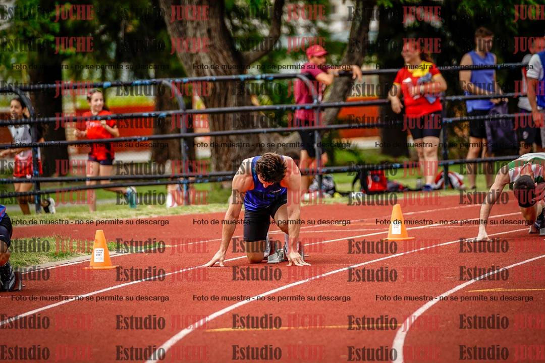 Fotos de los 200 m llanos de varones