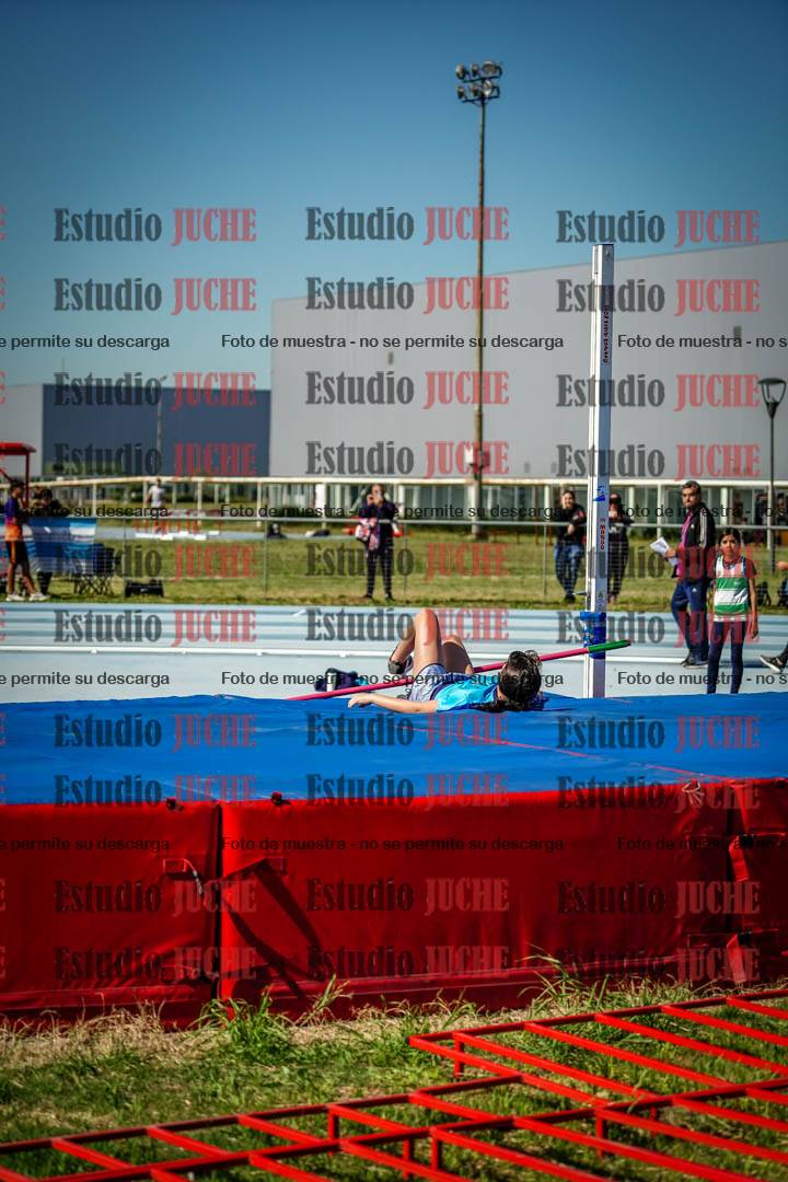 Fotos del salto en alto de mujeres - U12