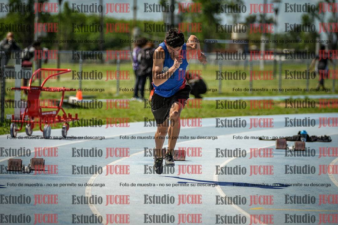 Fotos de los 200 m llanos de varones