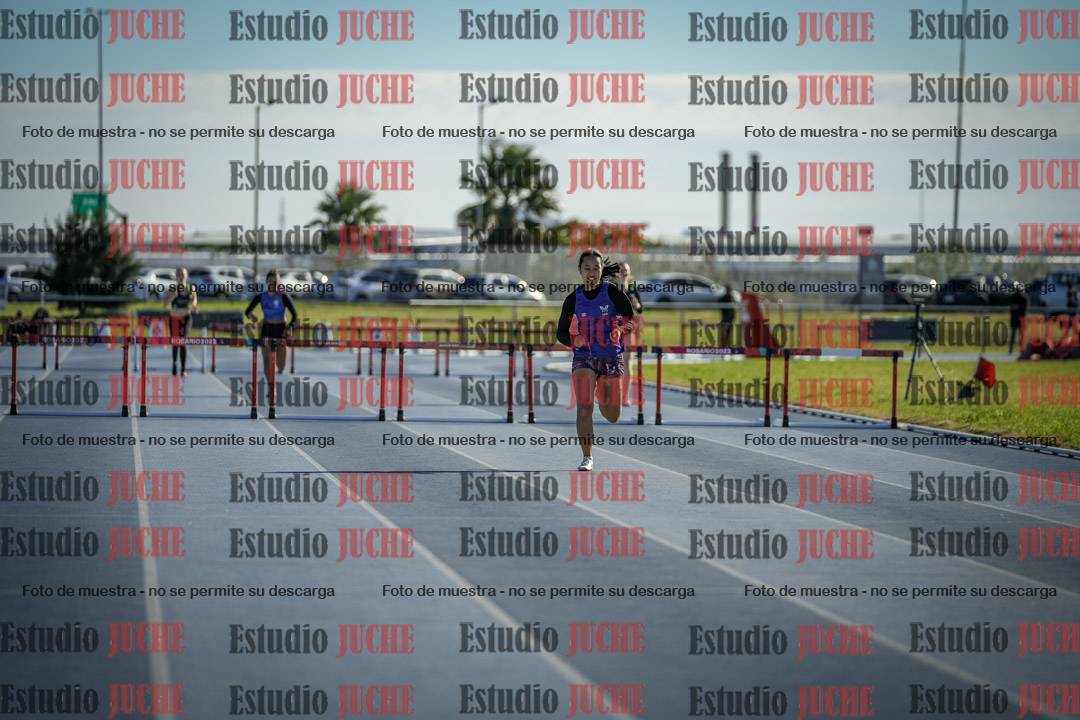 Fotos de los 400 m con vallas de mujeres