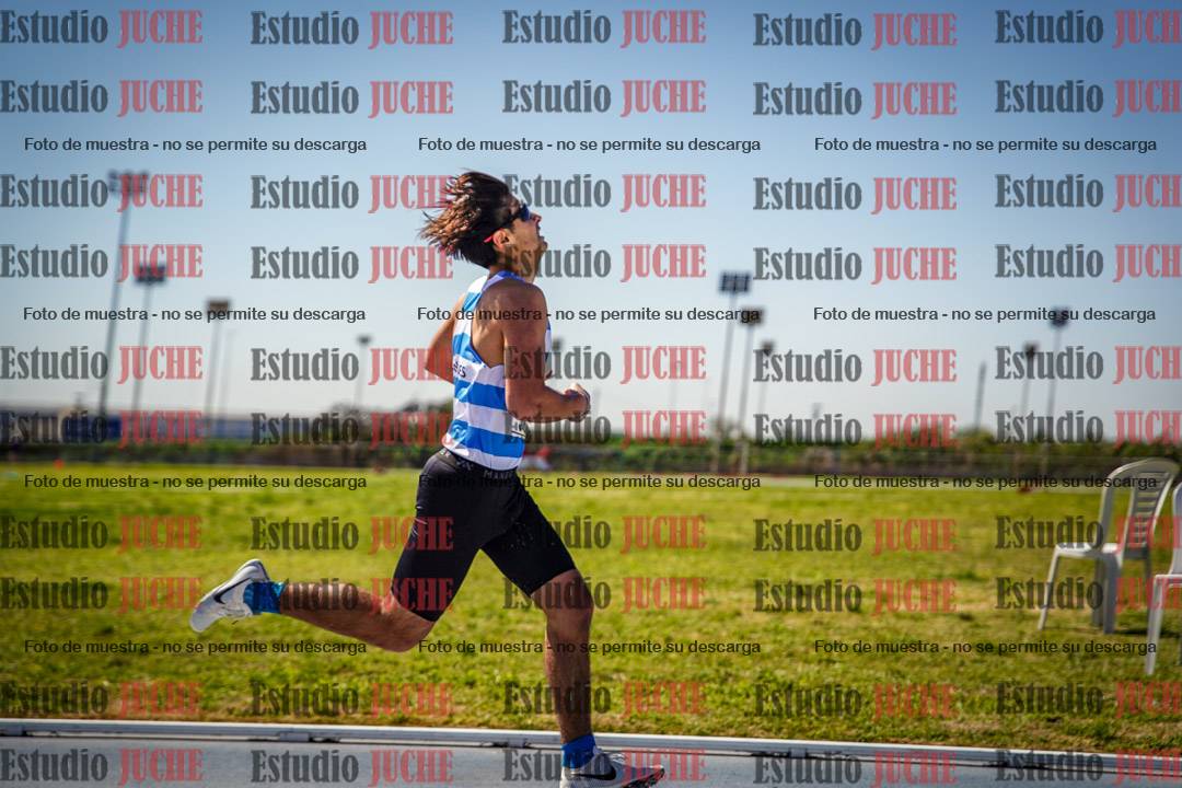 Fotos de los 600 m llanos de varones