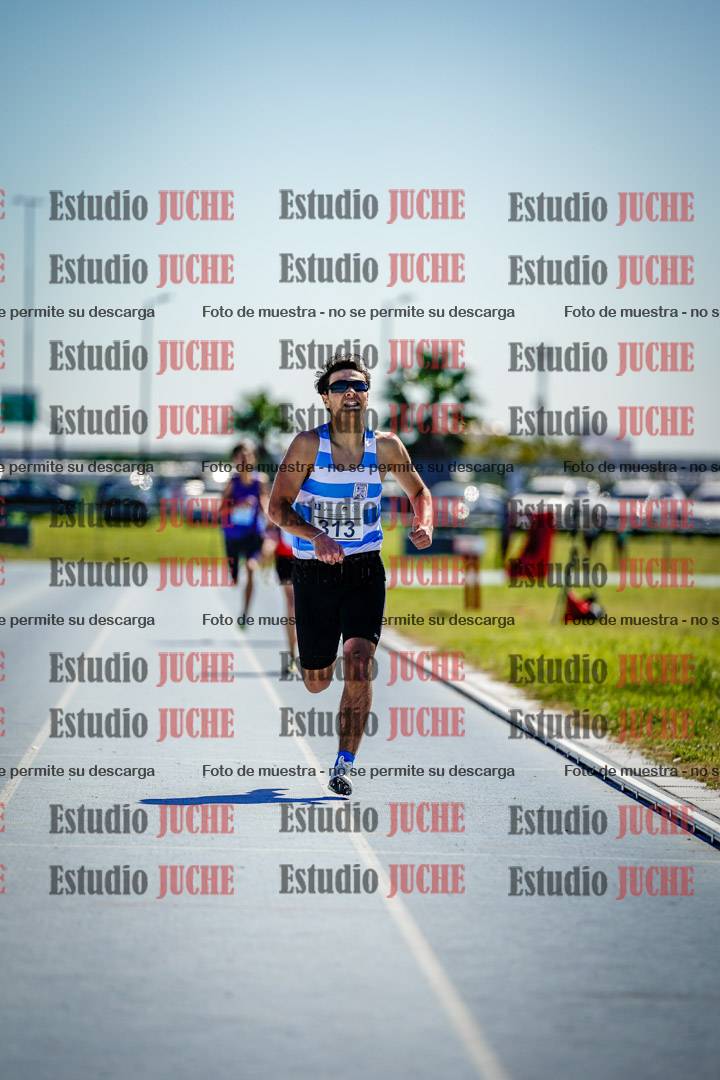 Fotos de los 600 m llanos de varones