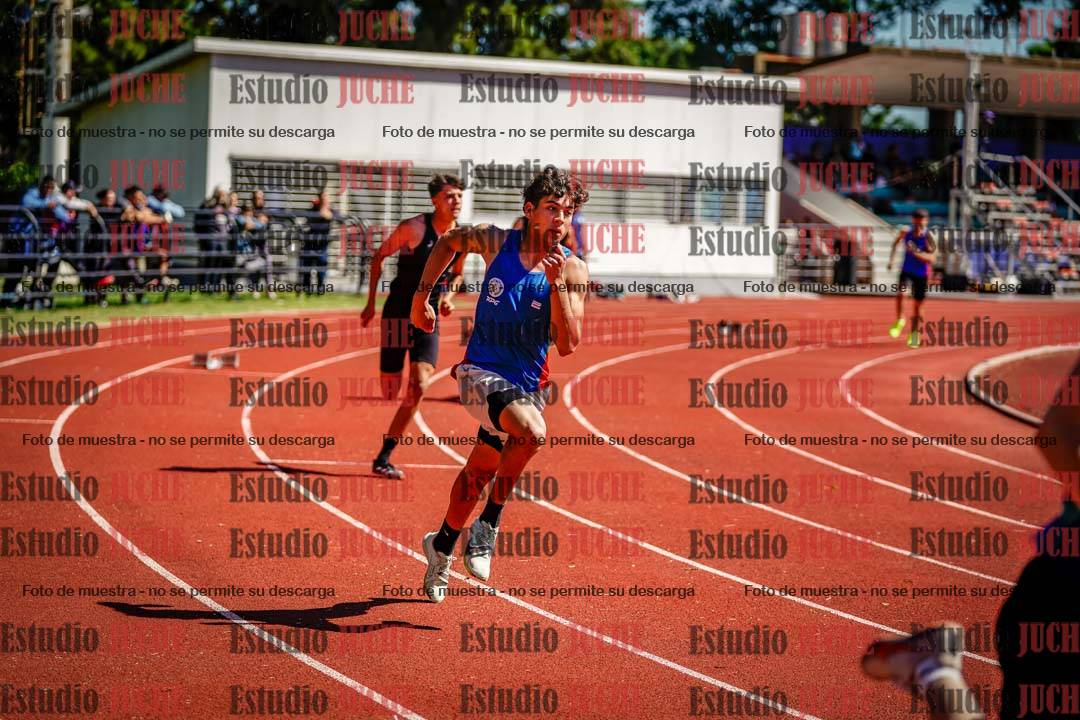 Fotos de los 400 m con vallas de varones