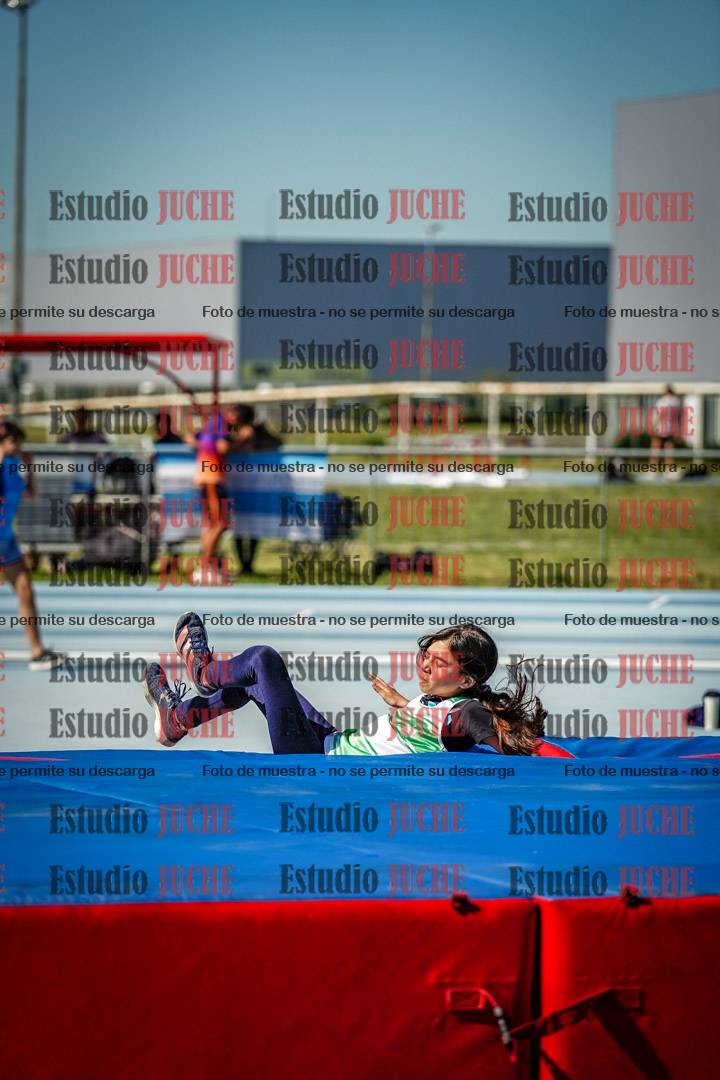 Fotos del salto en alto de mujeres - U12