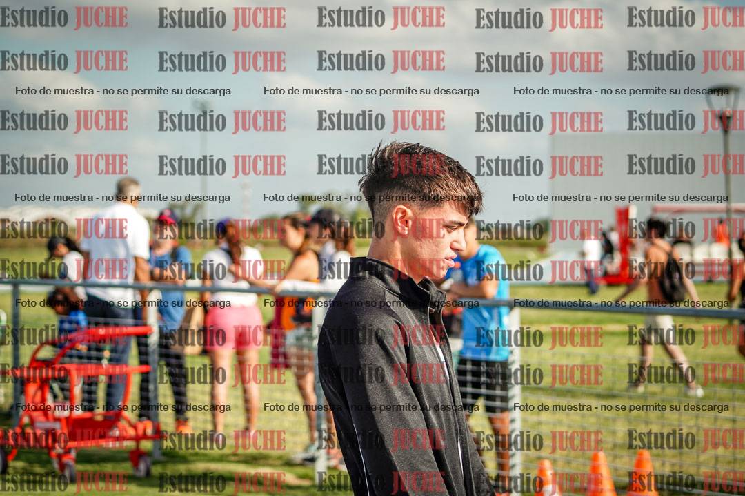 Fotos de los 400 m llanos de varones