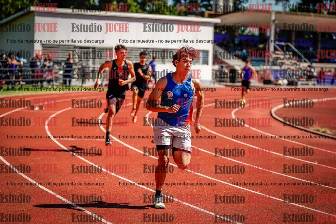 Fotos de los 400 m con vallas de varones