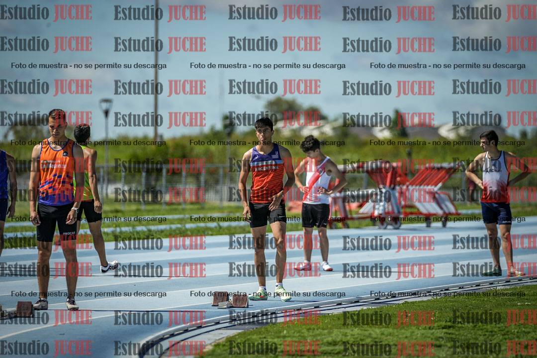 Fotos de los 200 m llanos de varones