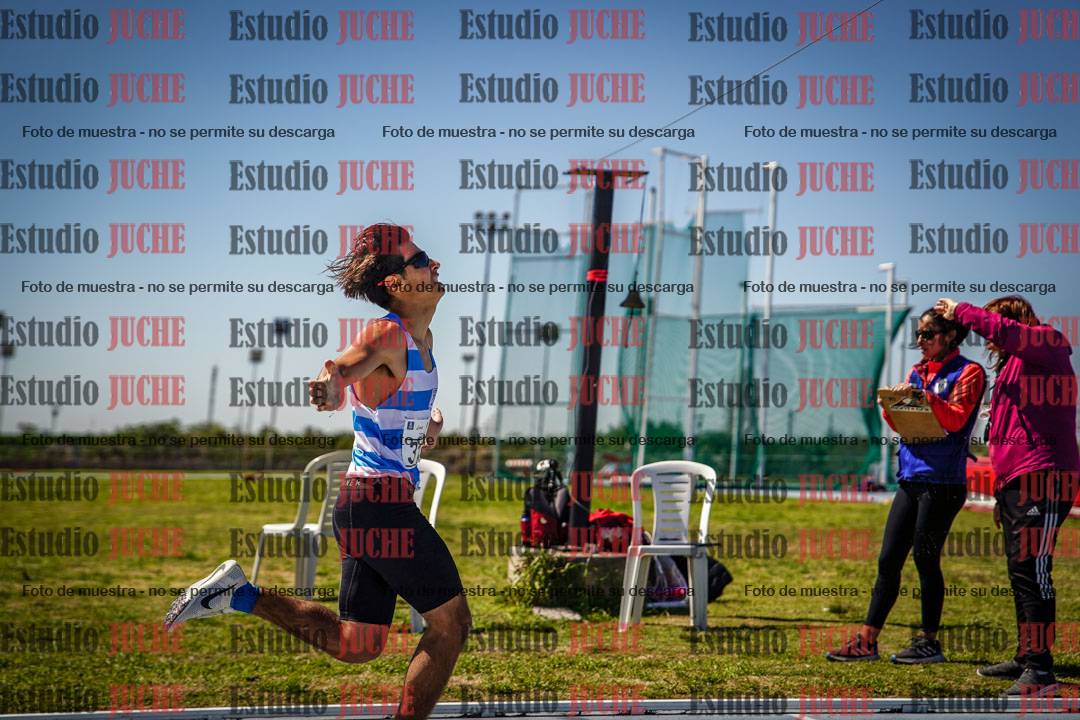 Fotos de los 600 m llanos de varones