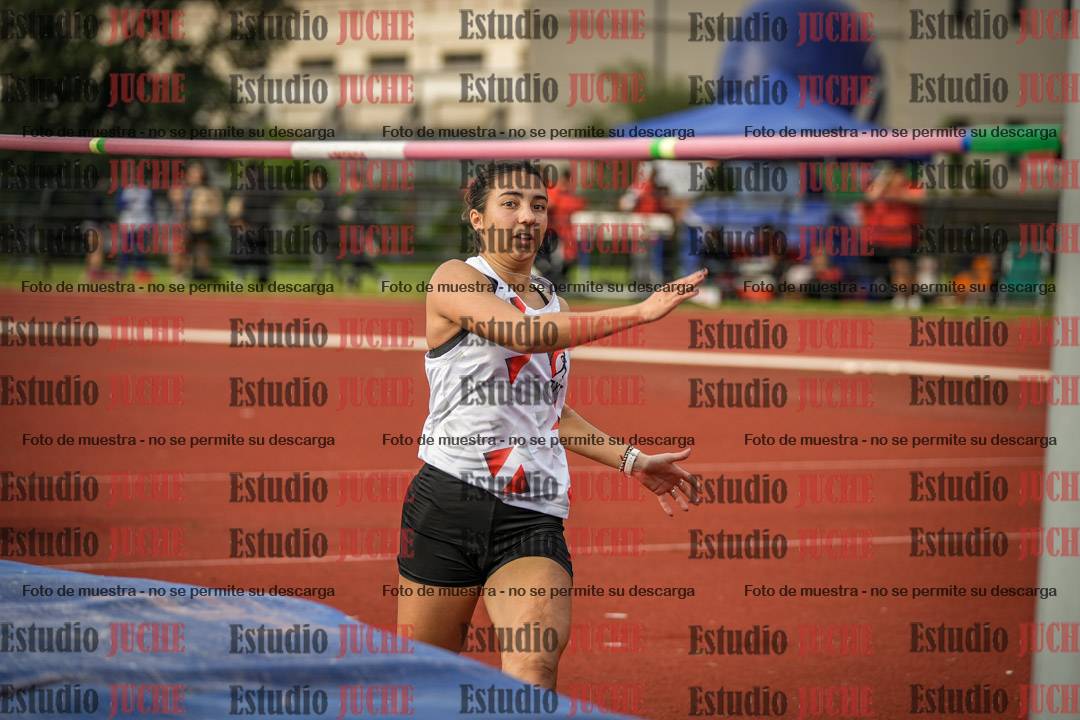 Fotos del salto en alto de mujeres - heptatlón 2