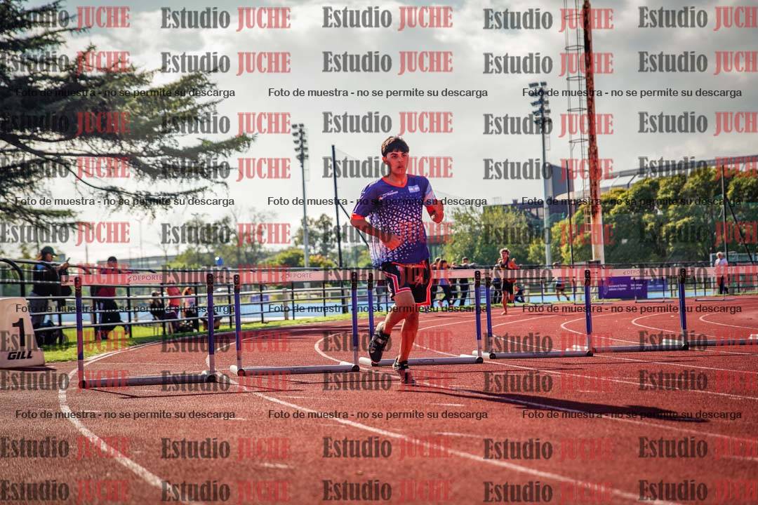 Fotos de los 400 m con vallas de varones