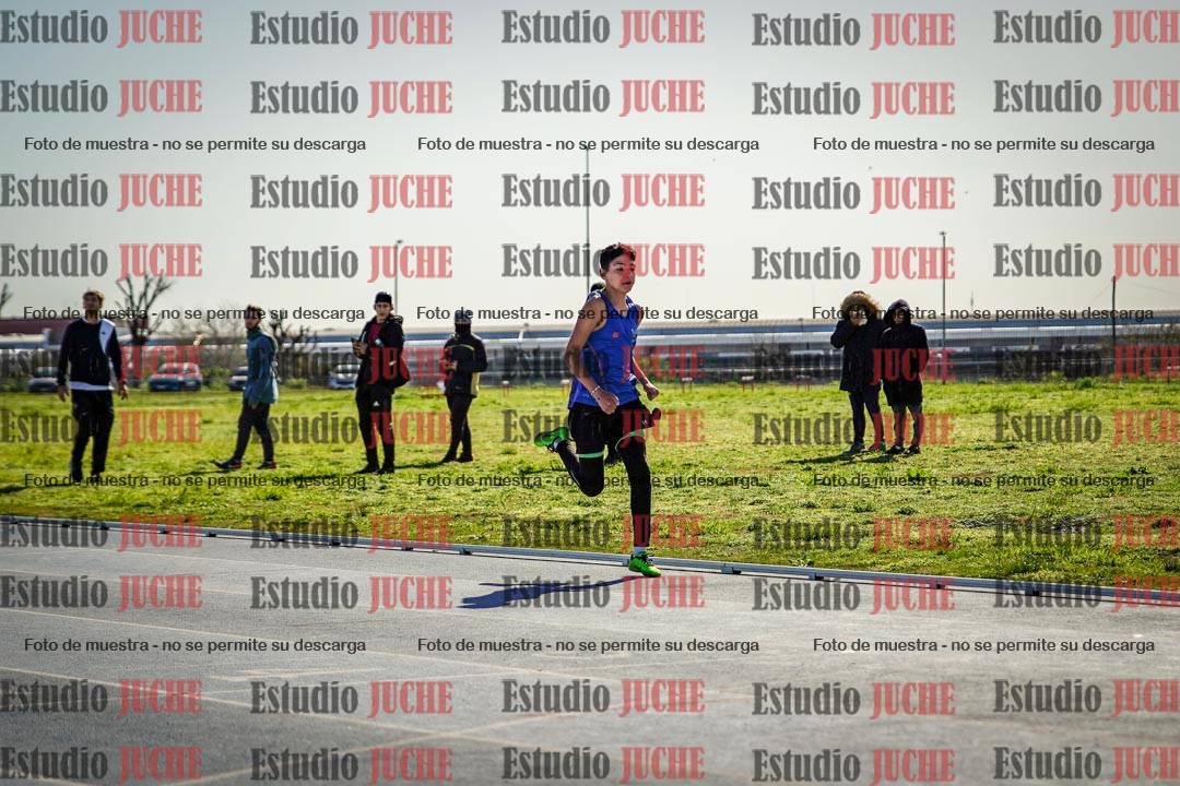 Fotos de los 80 m llanos de varones - U14