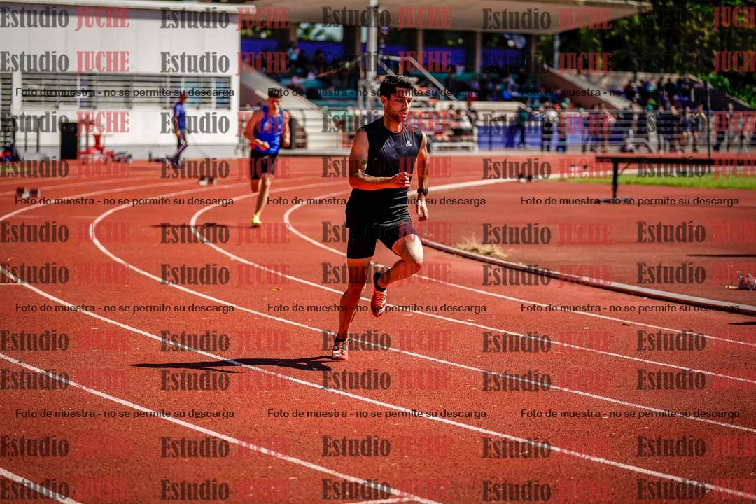 Fotos de los 400 m con vallas de varones
