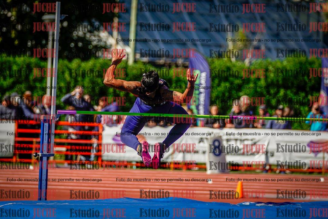 Fotos del salto en alto de mujeres - hepta 2