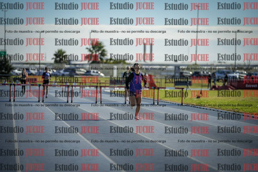 Fotos de los 400 m con vallas de mujeres