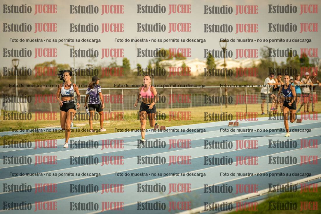 Fotos de los 300 m llanos de mujeres