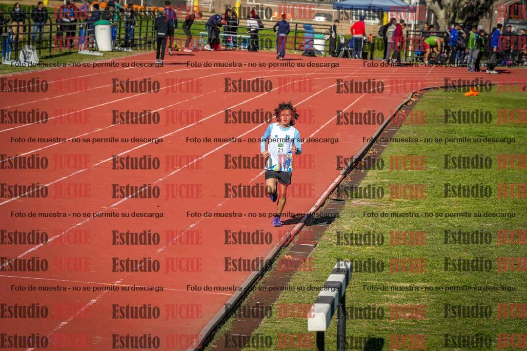 Fotos de los 2400 m llanos de varones