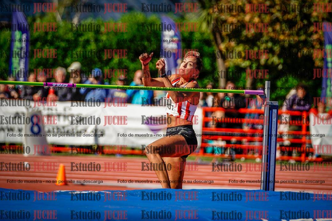 Fotos del salto en alto de mujeres - hepta 2