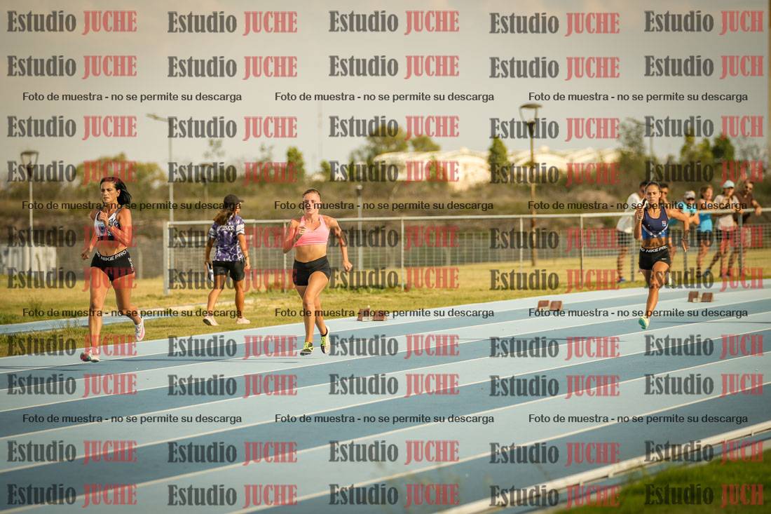 Fotos de los 300 m llanos de mujeres