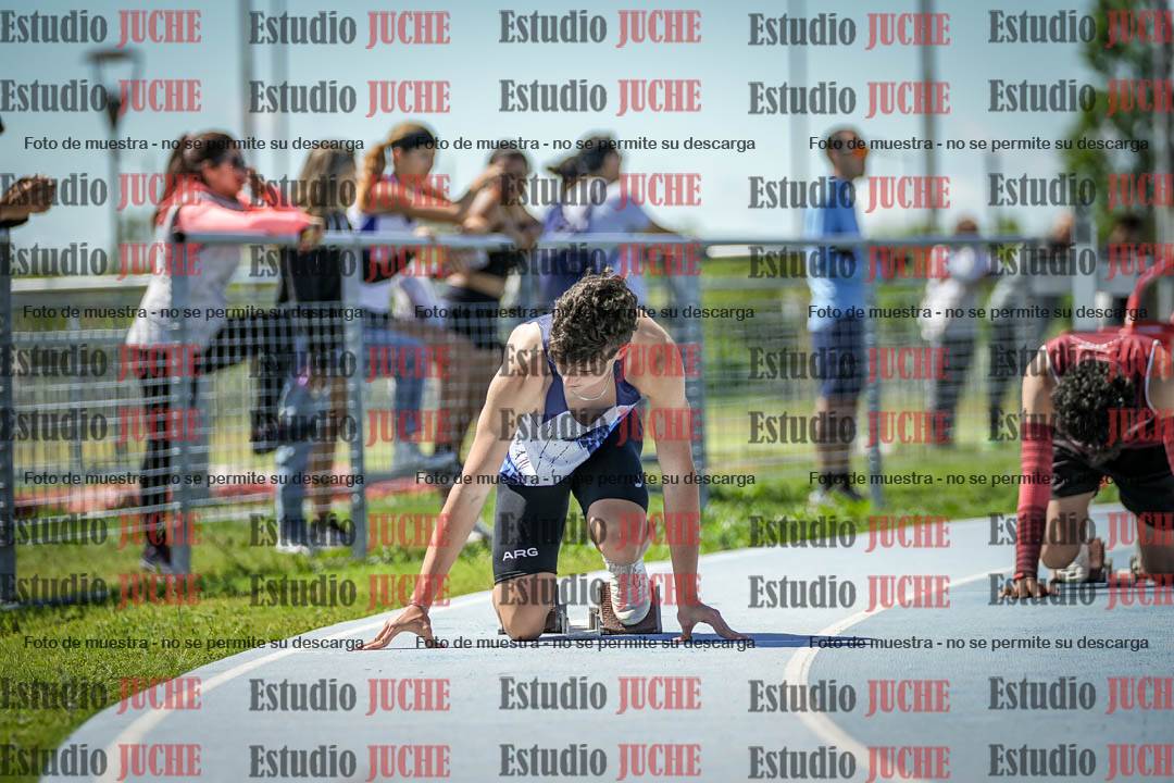 Fotos de los 200 m llanos de varones