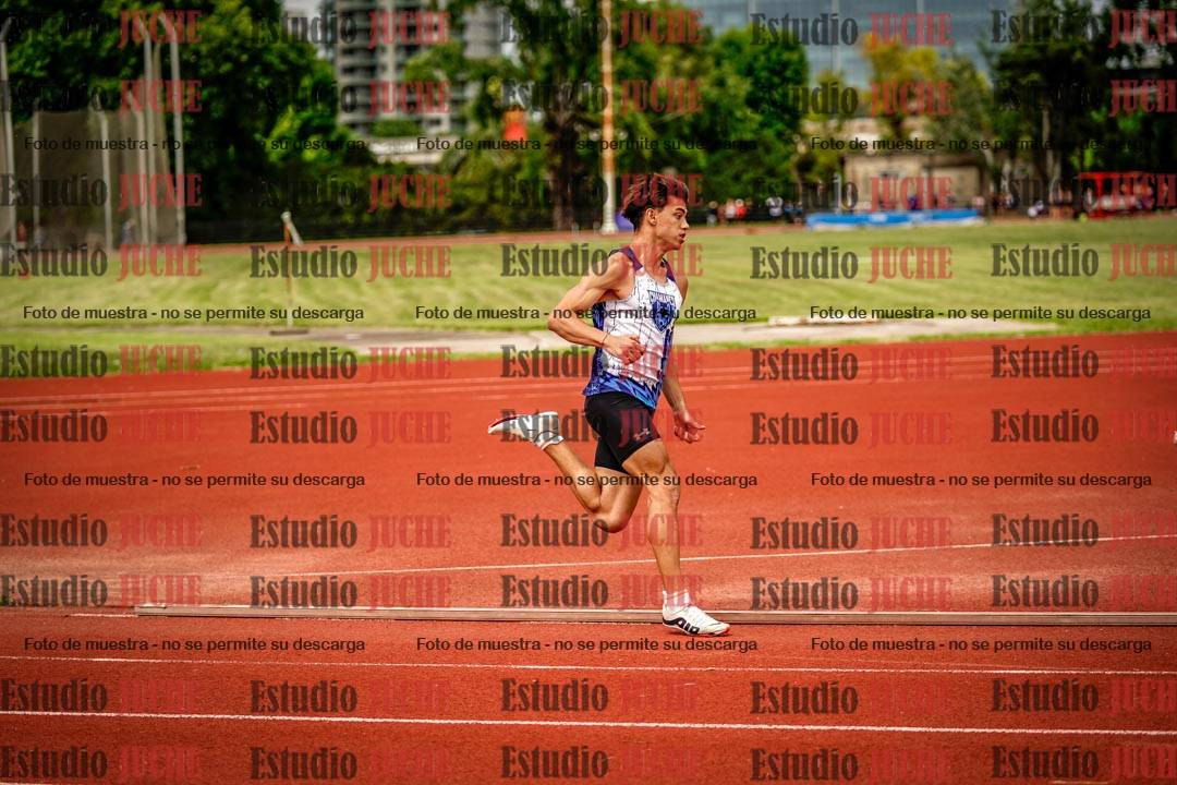 Fotos de los 200 m llanos de varones