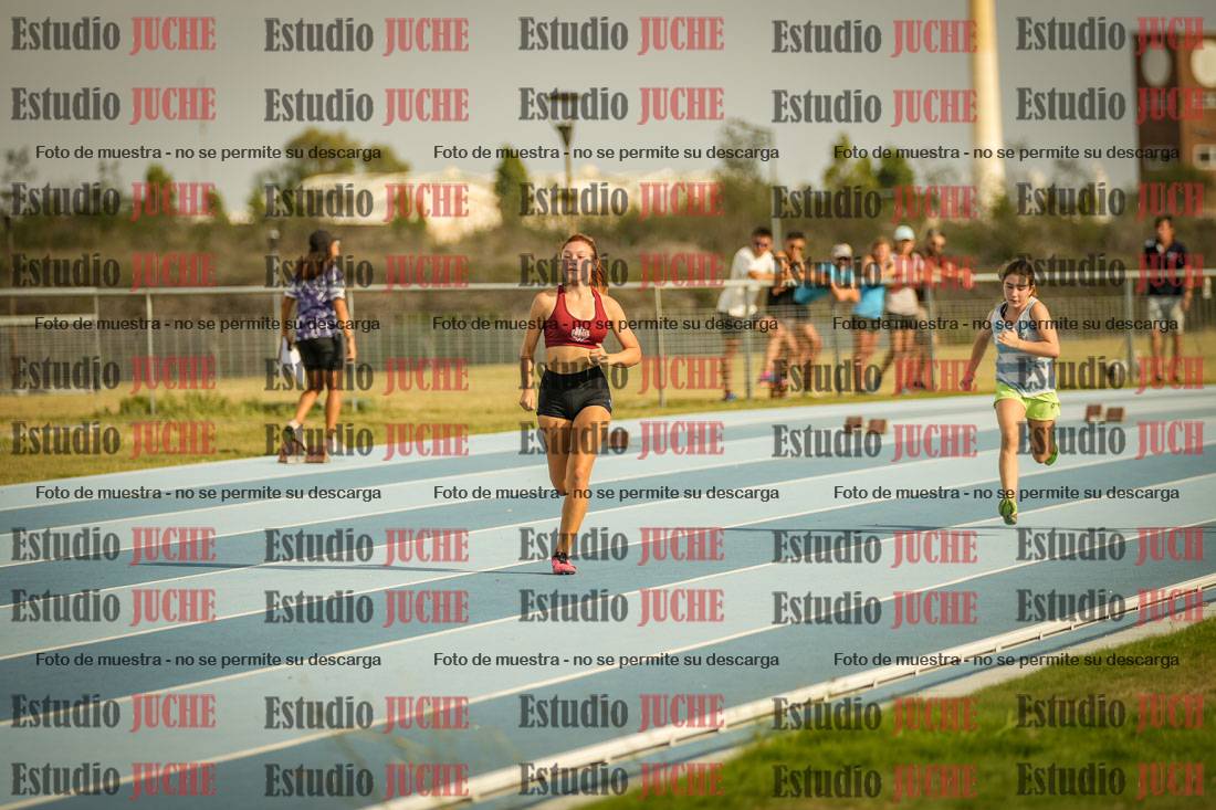 Fotos de los 300 m llanos de mujeres