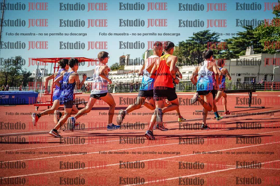 Fotos de los 2400 m de varones