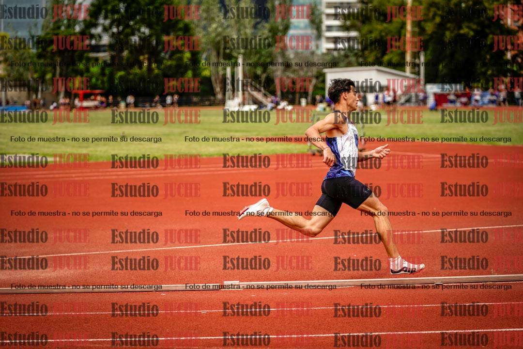 Fotos de los 200 m llanos de varones