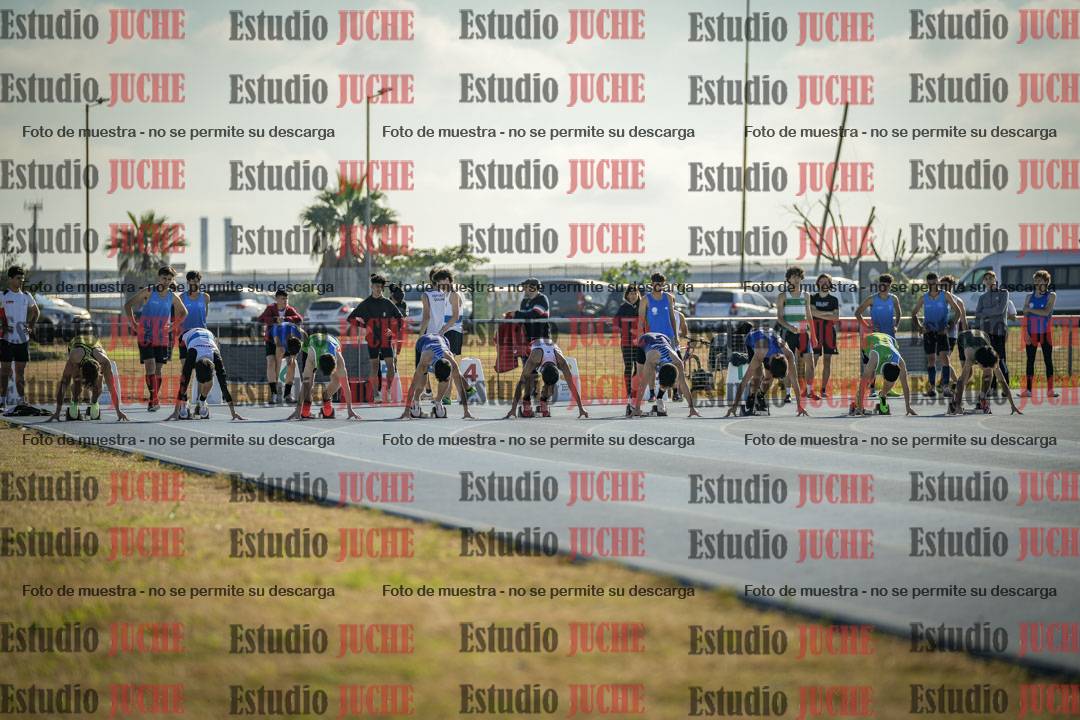 Fotos de los 100 m llanos de varones