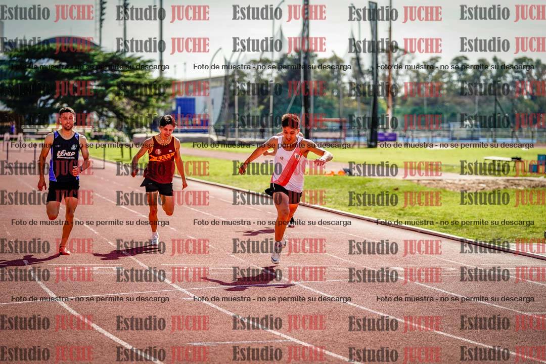Fotos de los 400 m con vallas de varones