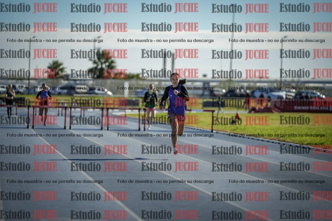 Fotos de los 400 m con vallas de mujeres