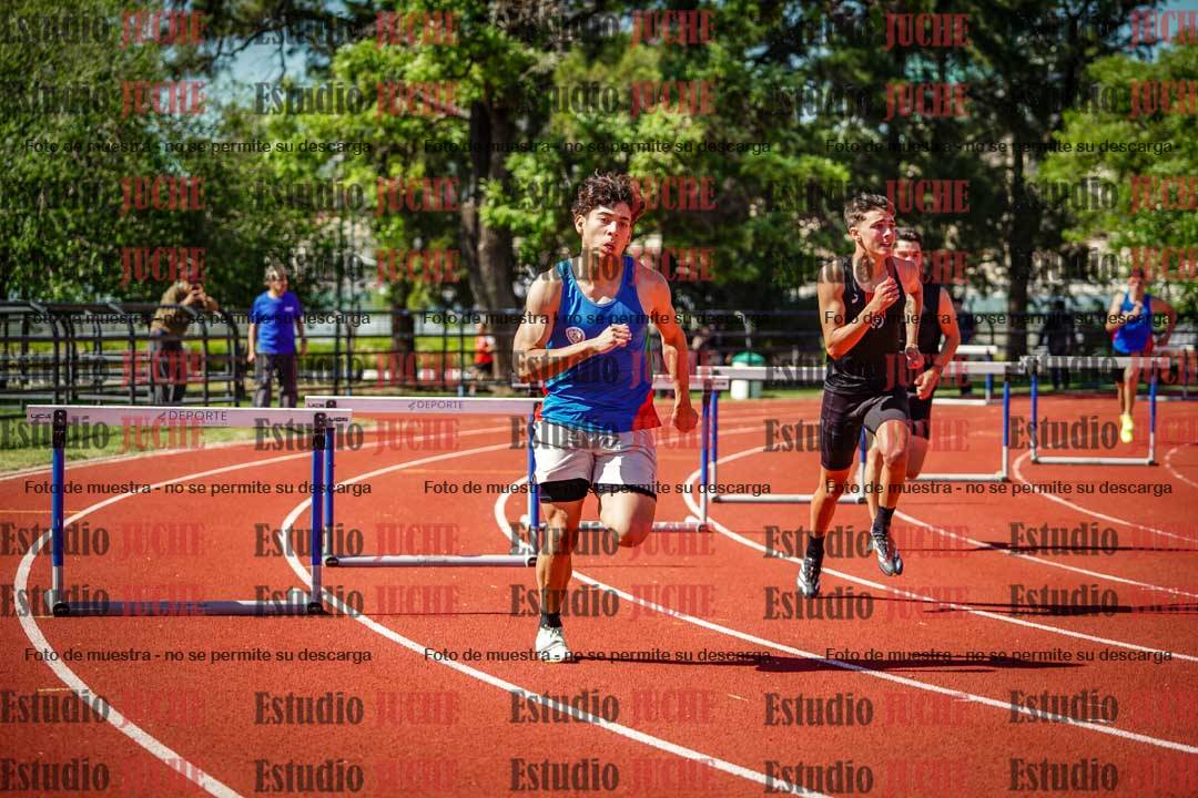 Fotos de los 400 m con vallas de varones