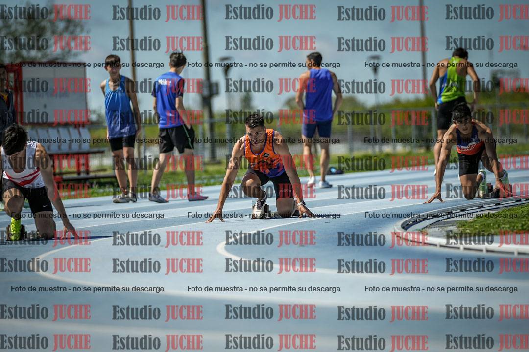 Fotos de los 200 m llanos de varones
