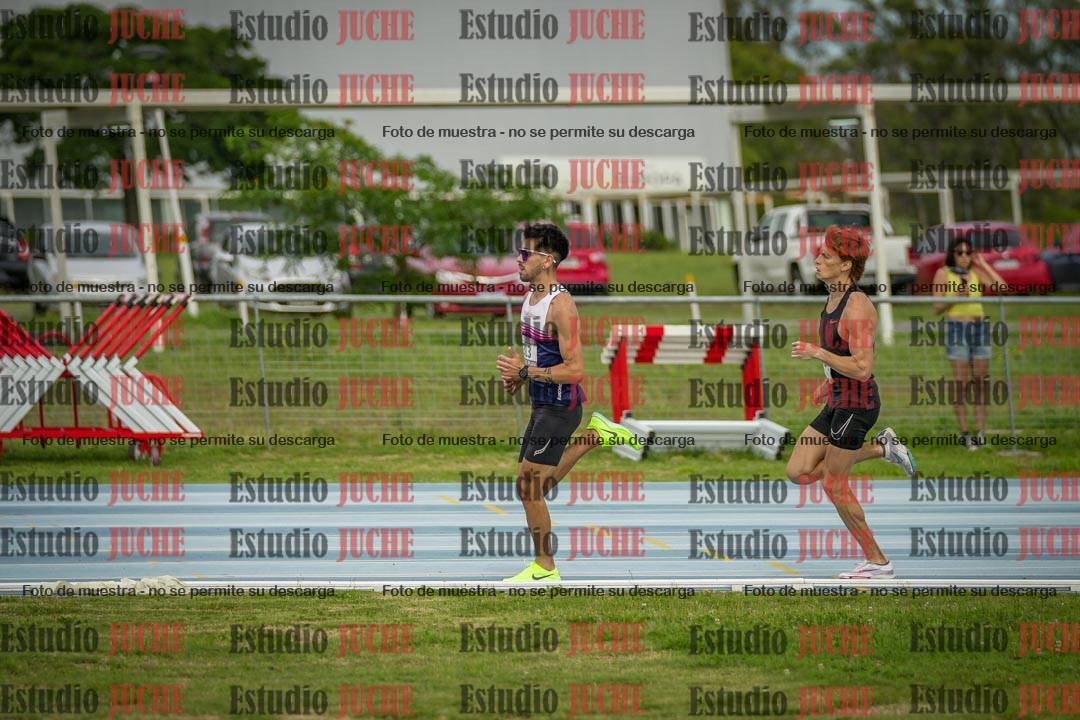 Fotos de los 1000 m llanos de varones