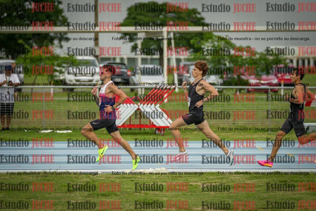 Fotos de los 1000 m llanos de varones