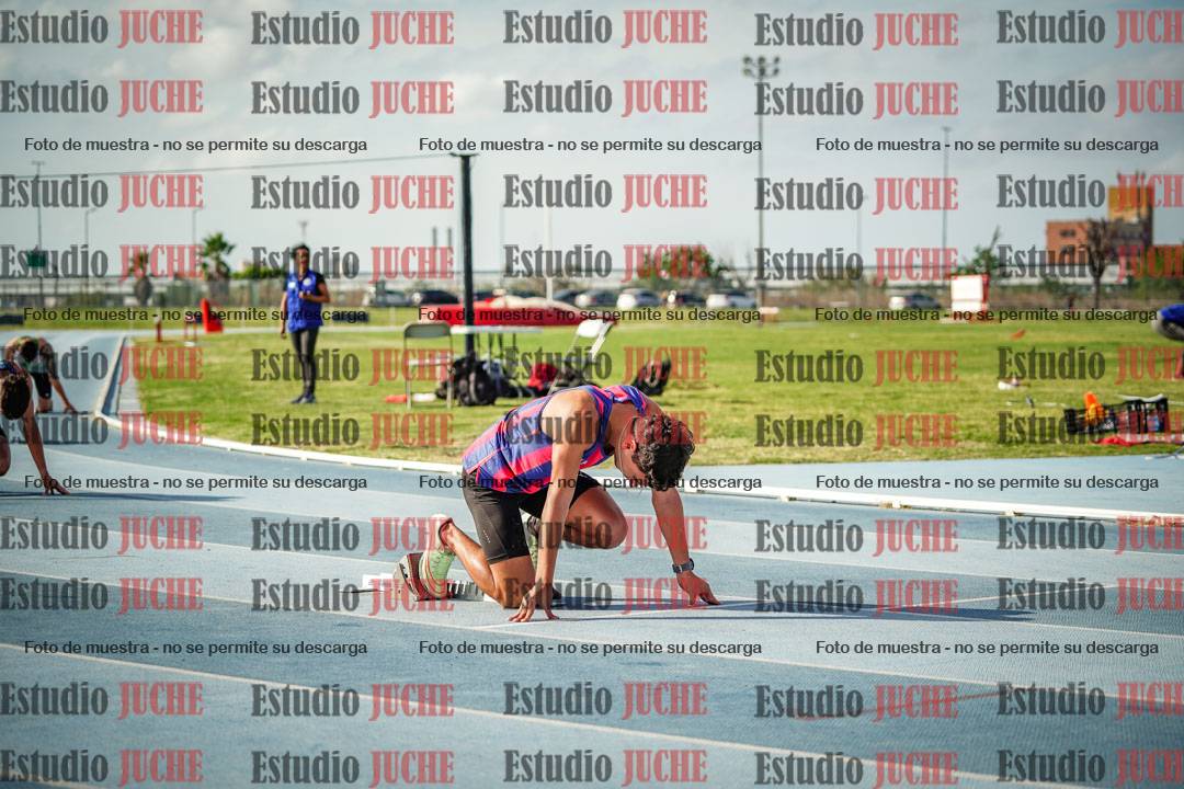 Fotos de los 400 m llanos de varones