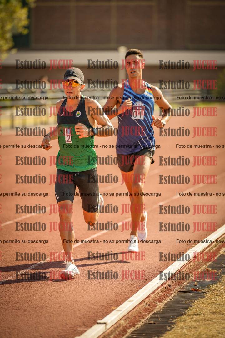 Fotos de los 3000 m llanos de varones