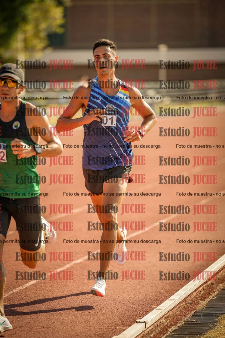 Fotos de los 3000 m llanos de varones