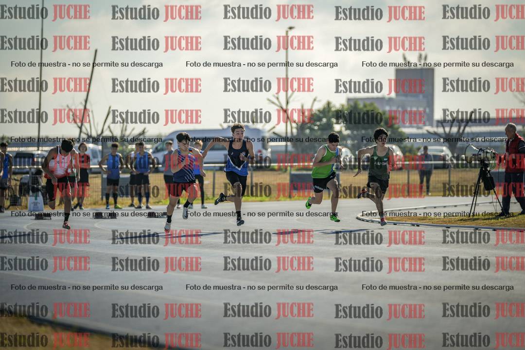 Fotos de los 100 m llanos de varones