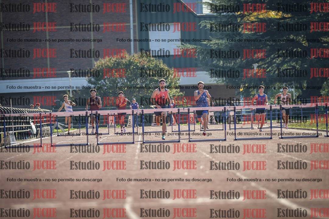 Fotos de los 400 m con vallas de varones